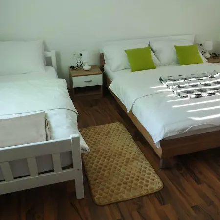 Apartman Sara Vl. Franjo Klasic Krapina Esterno foto