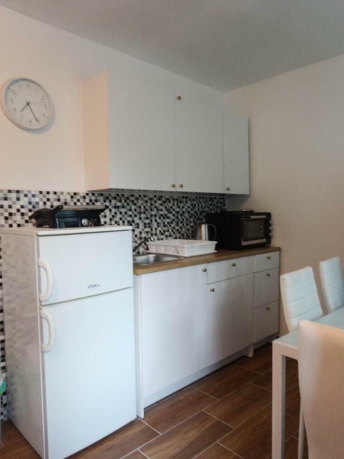Sara Vl. Franjo Klasic Apartment *